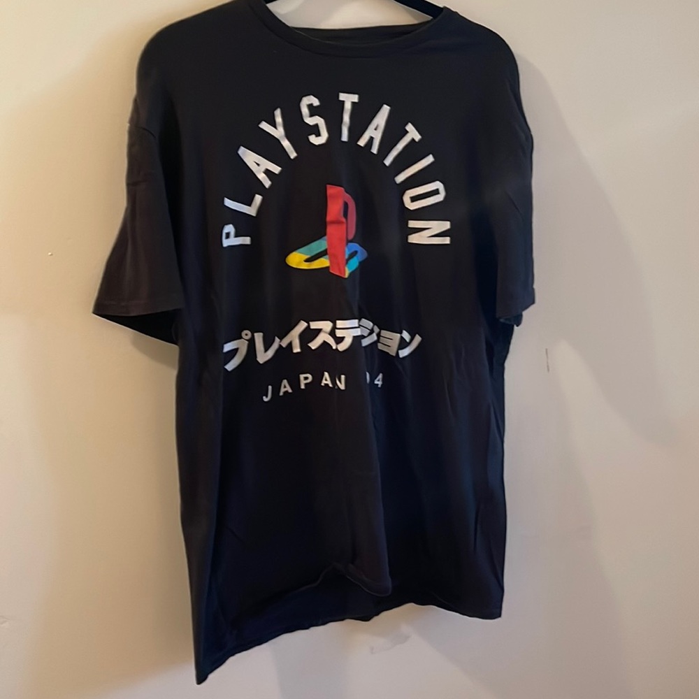 Vintage PlayStation japan tee 1994 size large